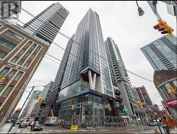 2705 - 357 KING STREET W  Toronto, ON M5V 1K1