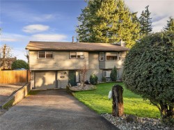 1453 Leed Rd  Campbell River, BC V9W 5R3