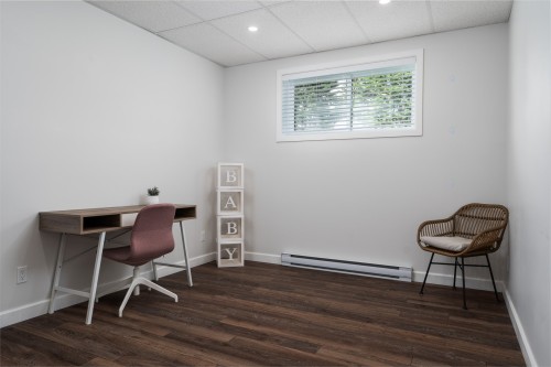 Chambre à coucher - 225 Rue Des Pivoines, Mont-Laurier, QC - Indoor Photo Showing Other Room