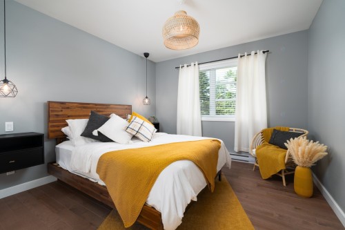 Chambre à coucher principale - 225 Rue Des Pivoines, Mont-Laurier, QC - Indoor Photo Showing Bedroom