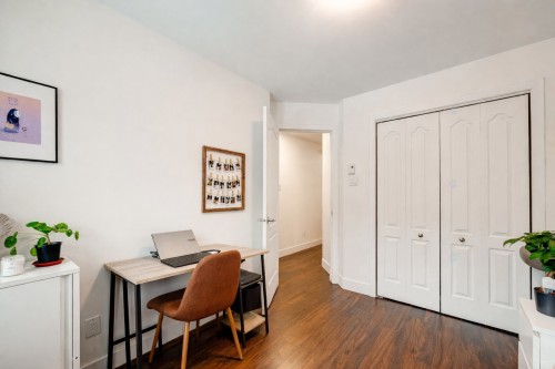 Bedroom - 102-2078 Rue Lespérance, Montréal (Ville-Marie), QC - Indoor