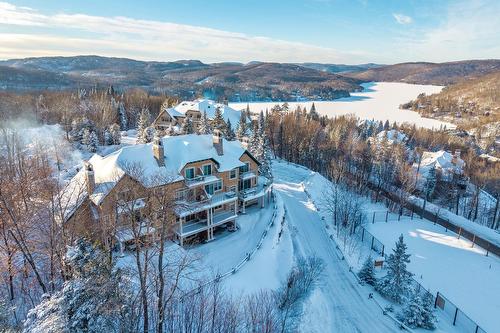 5-185 Rue du Mont-Plaisant  Mont-Tremblant, QC J8E 1L2