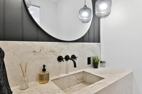 Salle d'eau - 62 Rue Monette, Saint-Hippolyte, QC - Indoor Photo Showing Bathroom