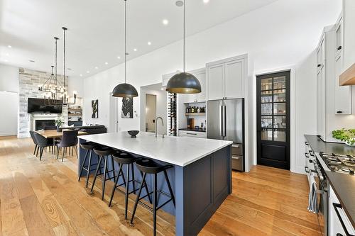 Cuisine - 62 Rue Monette, Saint-Hippolyte, QC - Indoor Photo Showing Kitchen With Upgraded Kitchen