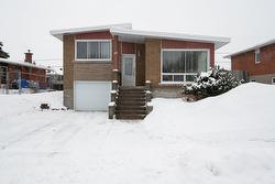 1404 Boul. Élisabeth  Laval (Chomedey), QC H7W 3J8