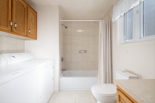 Salle de bains - 220 Rue De L'Église, Rosemère, QC - Indoor