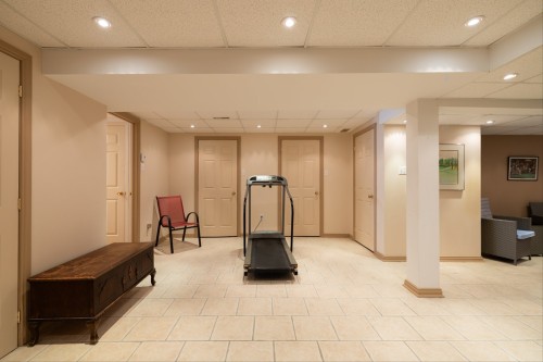 Salle de jeux - 220 Rue De L'Église, Rosemère, QC - Indoor