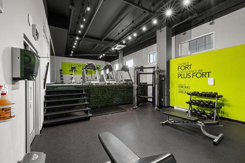Salle d'exercice - 306-775 Av. Plymouth, Mont-Royal, QC - Indoor Photo Showing Gym Room