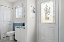 Powder room - 