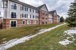 204 - 94 ASPEN SPRINGS DRIVE  Clarington (Bowmanville), ON L1C 5N4