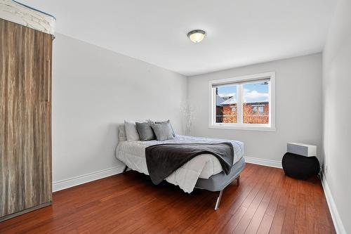 Salle de bains - 218 Av. Hermitage, Pointe-Claire, QC 