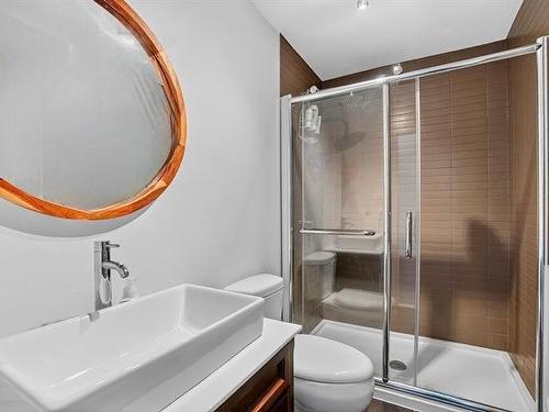Salle de bains - 218Z Av. Hermitage, Pointe-Claire, QC 