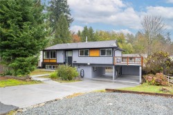 3086 Shamrock Pl  Nanaimo, BC V9T 2Z6