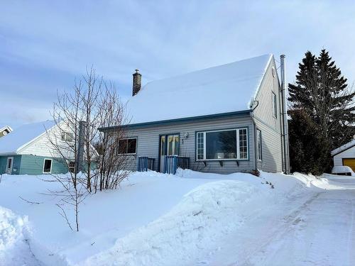 46 Neebig Avenue  Manitouwadge, ON P0T 2C0