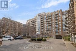 223 - 650 LAWRENCE AVENUE W  Toronto (Englemount-Lawrence), ON M6A 3E8
