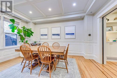 23 Fairholt Road N, Hamilton, ON - Indoor Photo Showing Dining Room
