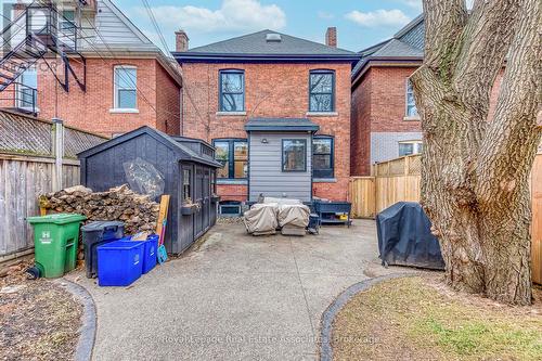 23 Fairholt Road N, Hamilton, ON - Outdoor