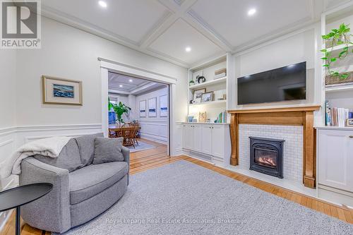 23 Fairholt Road N, Hamilton, ON - Indoor Photo Showing Living Room With Fireplace