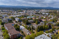 310-3215 Alder St  Saanich, BC V8X 1P3