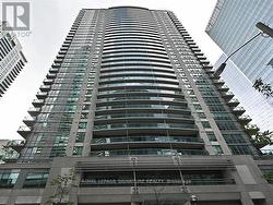 612 - 30 GRAND TRUNK CRESCENT  Toronto, ON M5J 3A3