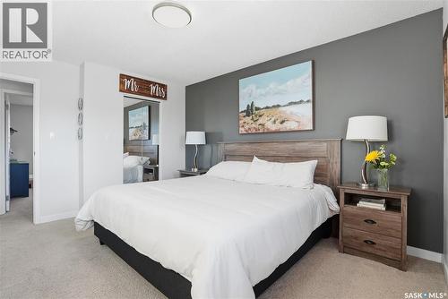 215 Wickenden Crescent, Saskatoon, SK - Indoor Photo Showing Bedroom