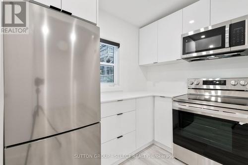 822 Maitland Street, London East (East B), ON - Indoor Photo Showing Kitchen
