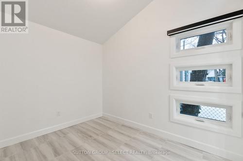 822 Maitland Street, London East (East B), ON - Indoor Photo Showing Other Room