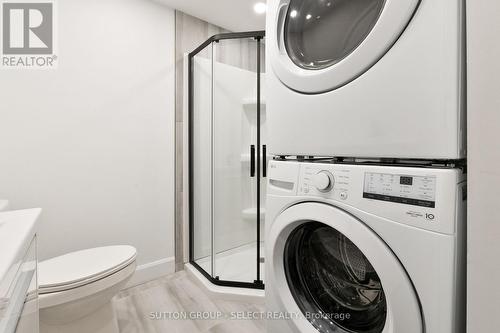822 Maitland Street, London East (East B), ON - Indoor Photo Showing Laundry Room