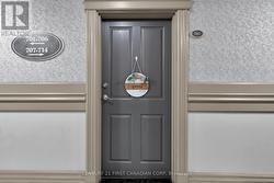 Entrance conveniently located off the elevator - 