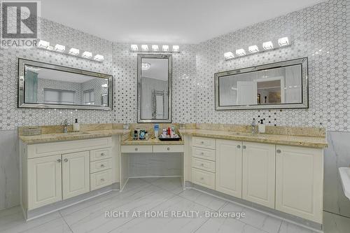 523 Landswood Way, Ottawa, ON -  Photo Showing Bathroom