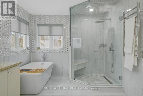 523 Landswood Way, Ottawa, ON - Indoor Photo Showing Bathroom
