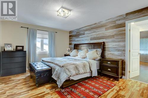 523 Landswood Way, Ottawa, ON - Indoor Photo Showing Bedroom