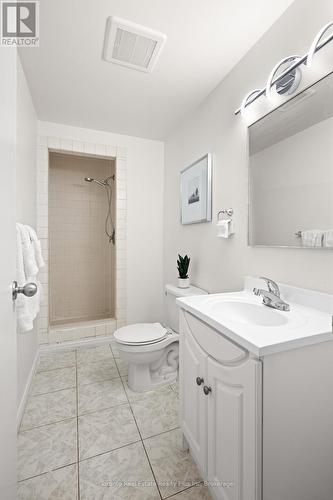 134 Pepperwood Crescent, Kitchener, ON - Indoor Photo Showing Bathroom
