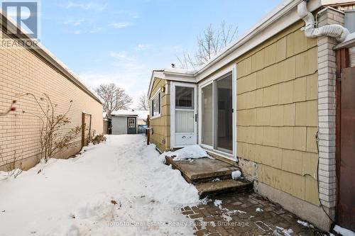 134 Pepperwood Crescent, Kitchener, ON - Outdoor With Exterior