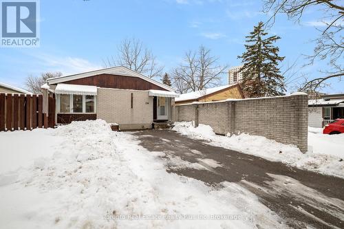 134 Pepperwood Crescent, Kitchener, ON - Outdoor