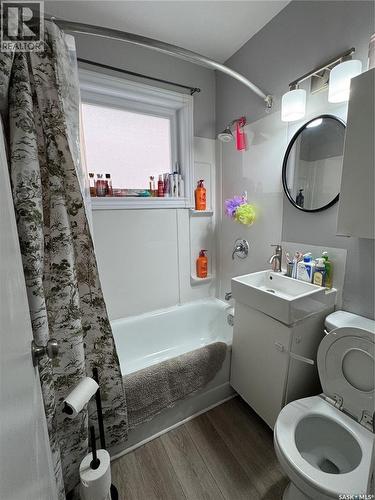 675 Pasqua Street, Regina, SK - Indoor