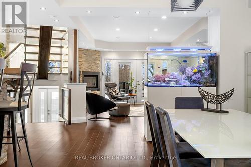 2212 Joanne Avenue, Ottawa, ON - Indoor Photo Showing Dining Room
