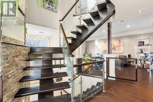 2212 Joanne Avenue, Ottawa, ON - Indoor Photo Showing Other Room