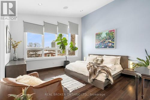 2212 Joanne Avenue, Ottawa, ON - Indoor Photo Showing Bedroom