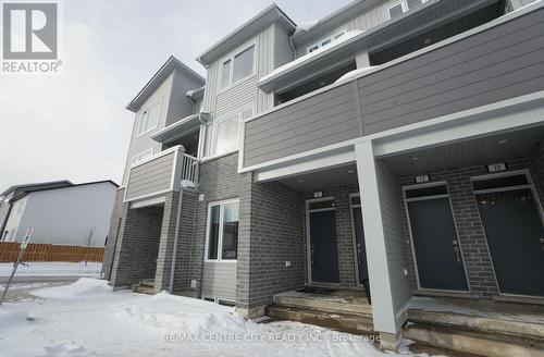 6 - 925 DEVERON CRESCENT  London South (South J), ON N5Z 5A4