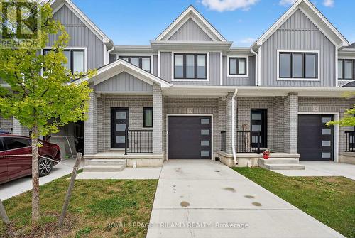 30 - 17 NICHOLSON STREET  Lucan Biddulph (Lucan), ON N0M 2J0