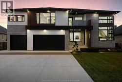 532 MOUNTBATTEN CRESCENT  Windsor, ON N8P 0G1