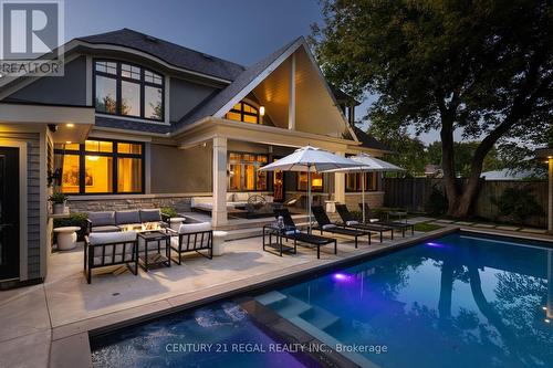 2442 MEADOWOOD CRESCENT  Oakville, ON L6L 1V6