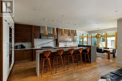 2442 Meadowood Crescent, Oakville, ON - Indoor Photo Showing Kitchen