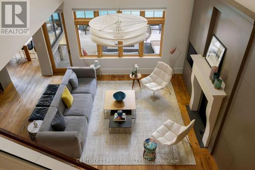 2442 Meadowood Crescent, Oakville, ON - Indoor