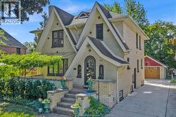 2239 VICTORIA AVENUE  Windsor, ON N8X 1R2