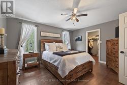 Primary Bedroom with Walk in closet - 