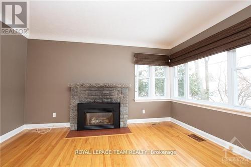 49 Crownhill Street, Ottawa, ON - Indoor Photo Showing Living Room With Fireplace