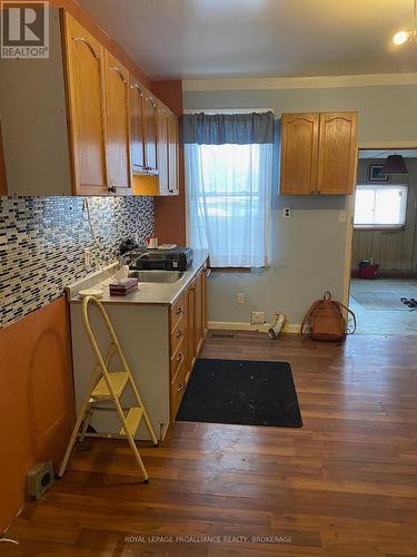 418 Montreal Street, Kingston (East Of Sir John A. Blvd), ON - Indoor Photo Showing Other Room