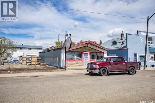 254 Railway Avenue, Southey, SK 